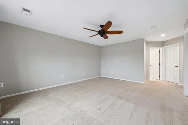 $3,300 | 784 Monument Avenue, Woodbridge, VA 22191