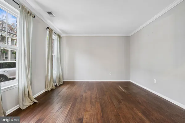 $3,300 | 784 Monument Avenue, Woodbridge, VA 22191