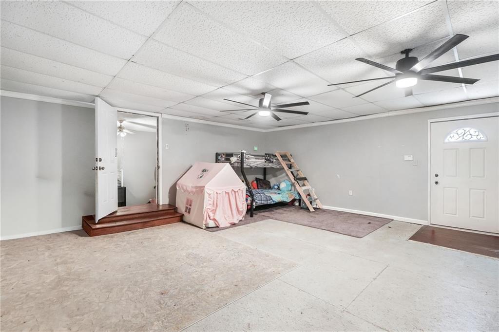 367 Benjamin Drive Rockmart, GA 30153 - Photo 18 of 34 a view of a room with gym equipment