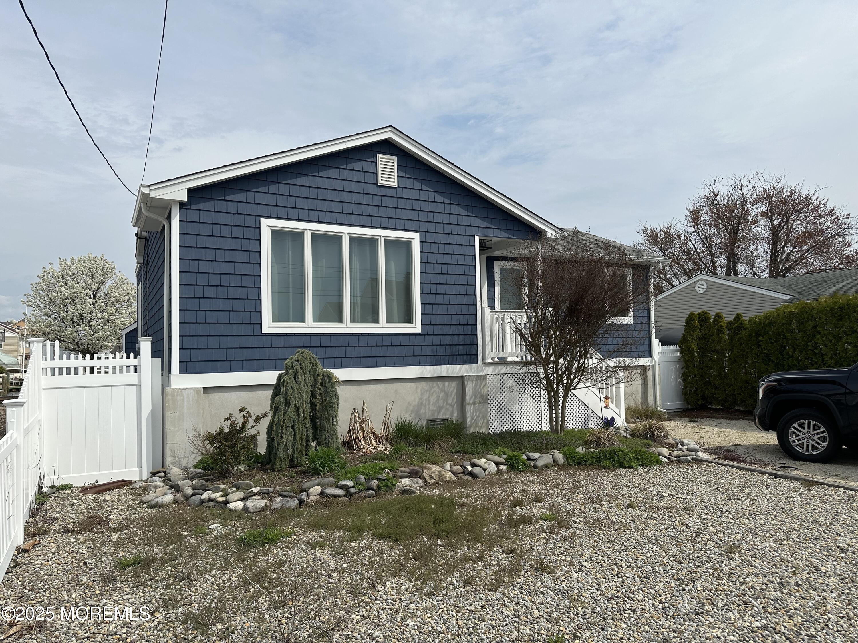 988 Capstan Drive Forked River, NJ 08731 - Photo 8 of 11 IMG_2688