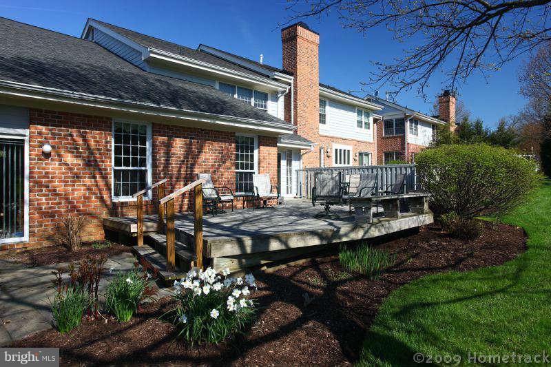 55 Seminary Farm Road Lutherville-Timonium, MD 21093 - Photo 19 of 24 Deck