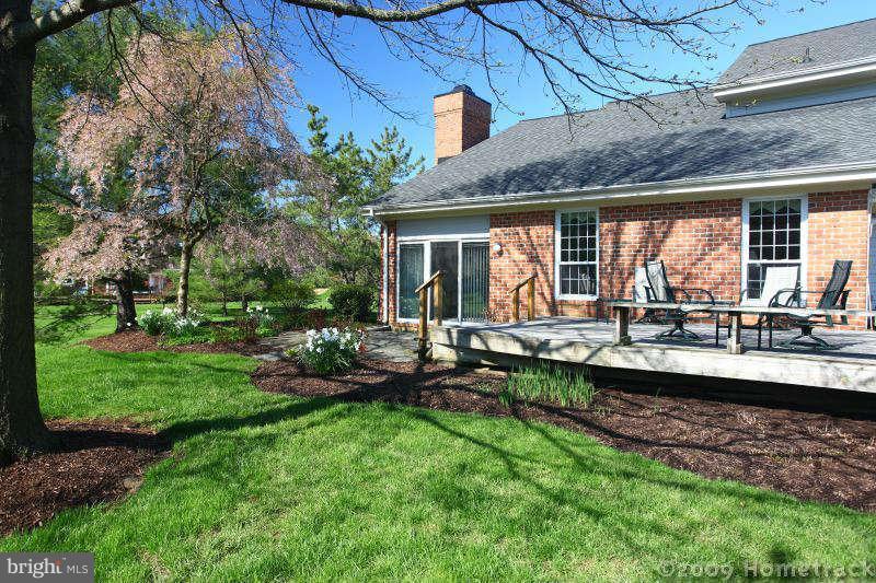 55 Seminary Farm Road Lutherville-Timonium, MD 21093 - Photo 22 of 24 Deck