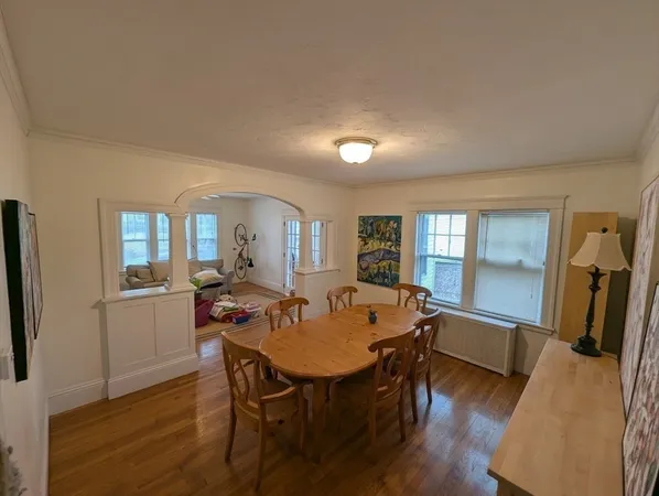 $2,400 | 95 Longfellow Road, Unit 1, Worcester, MA 01602