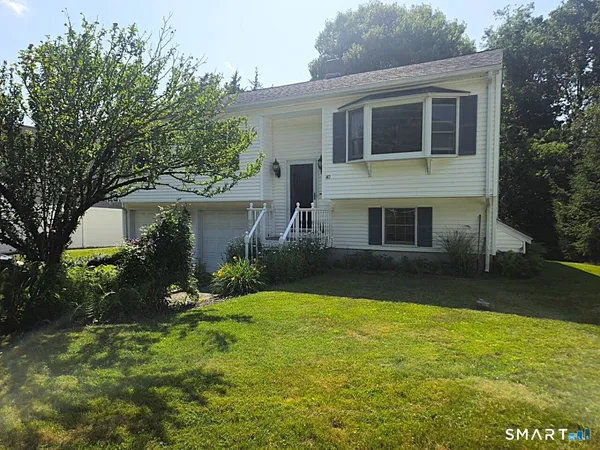 $349,900 | 40 Old Waterbury Road, Plymouth, CT 06786