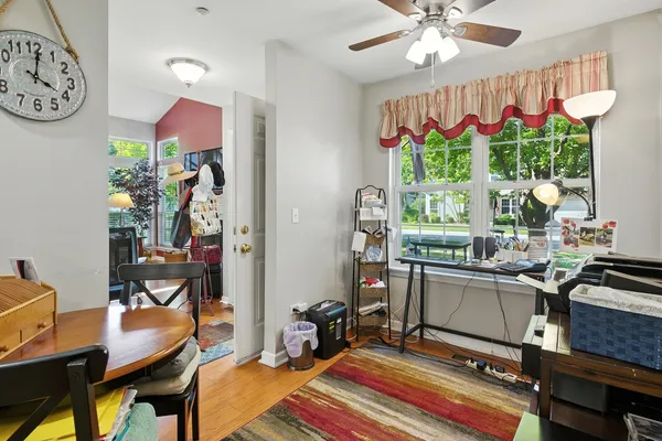 $329,900 | 401 Cromwell Circle, Unit 4, Bartlett, IL 60103