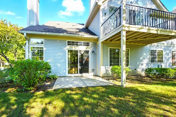 $329,900 | 401 Cromwell Circle, Unit 4, Bartlett, IL 60103
