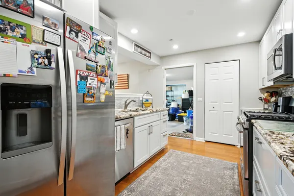 $329,900 | 401 Cromwell Circle, Unit 4, Bartlett, IL 60103