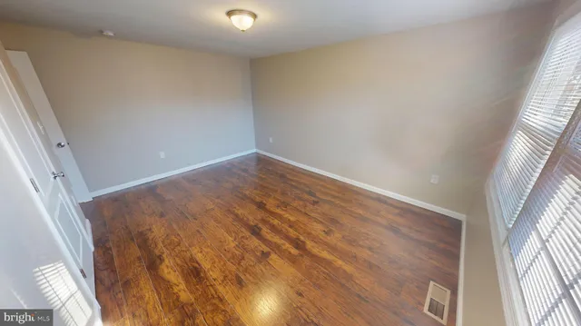 $479,900 | 5014 Nicholas Road, Waldorf, MD 20601