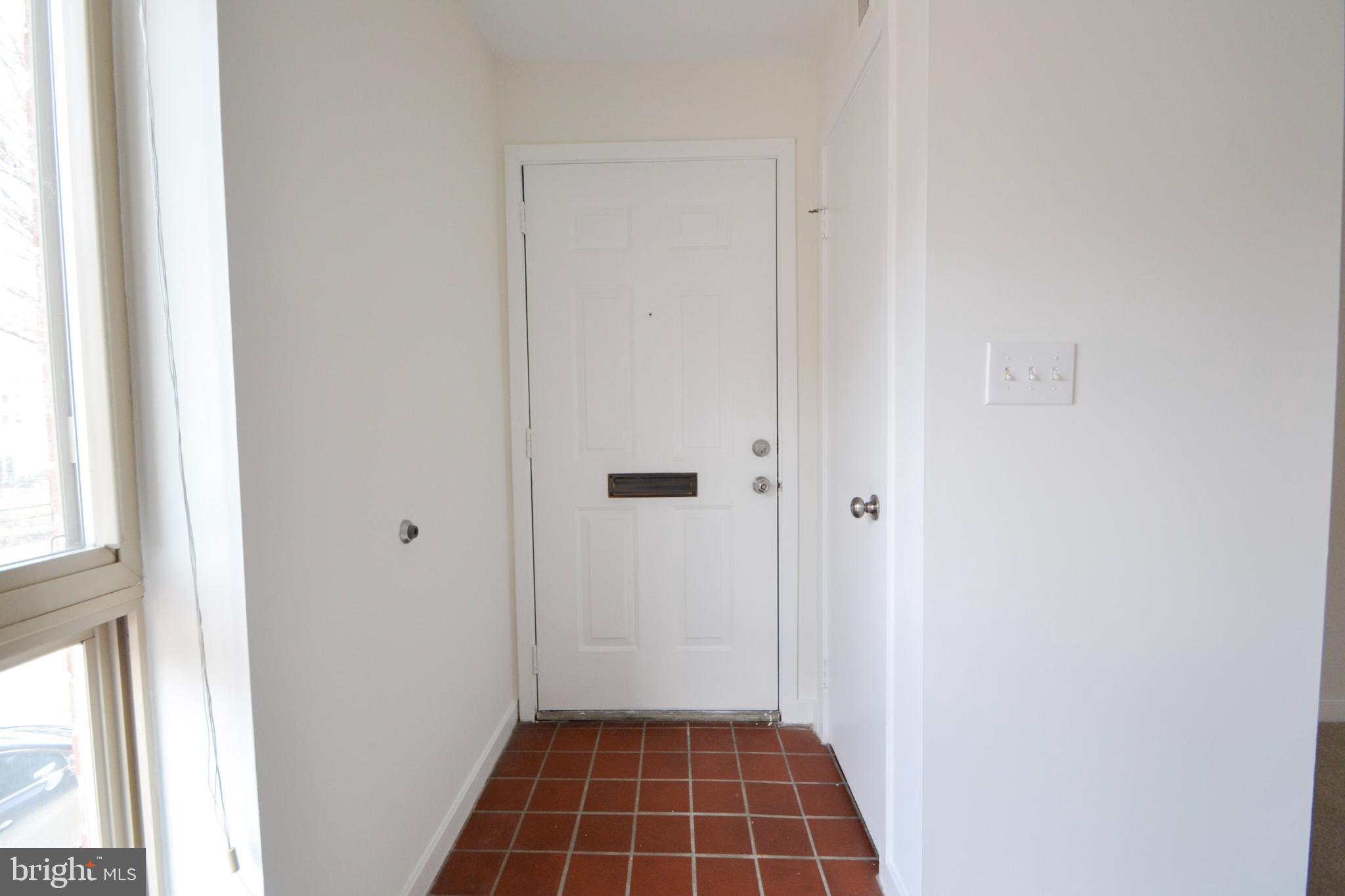 421 South Sharp Street, Unit R 11 Baltimore, MD 21201 - Photo 2 of 26 a view of bathroom