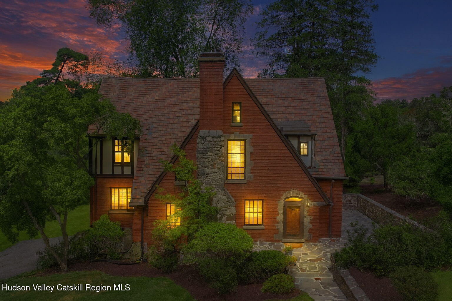 11 Seaman Road Poughkeepsie, NY 12601 - Photo 6 of 49 a front view of a house