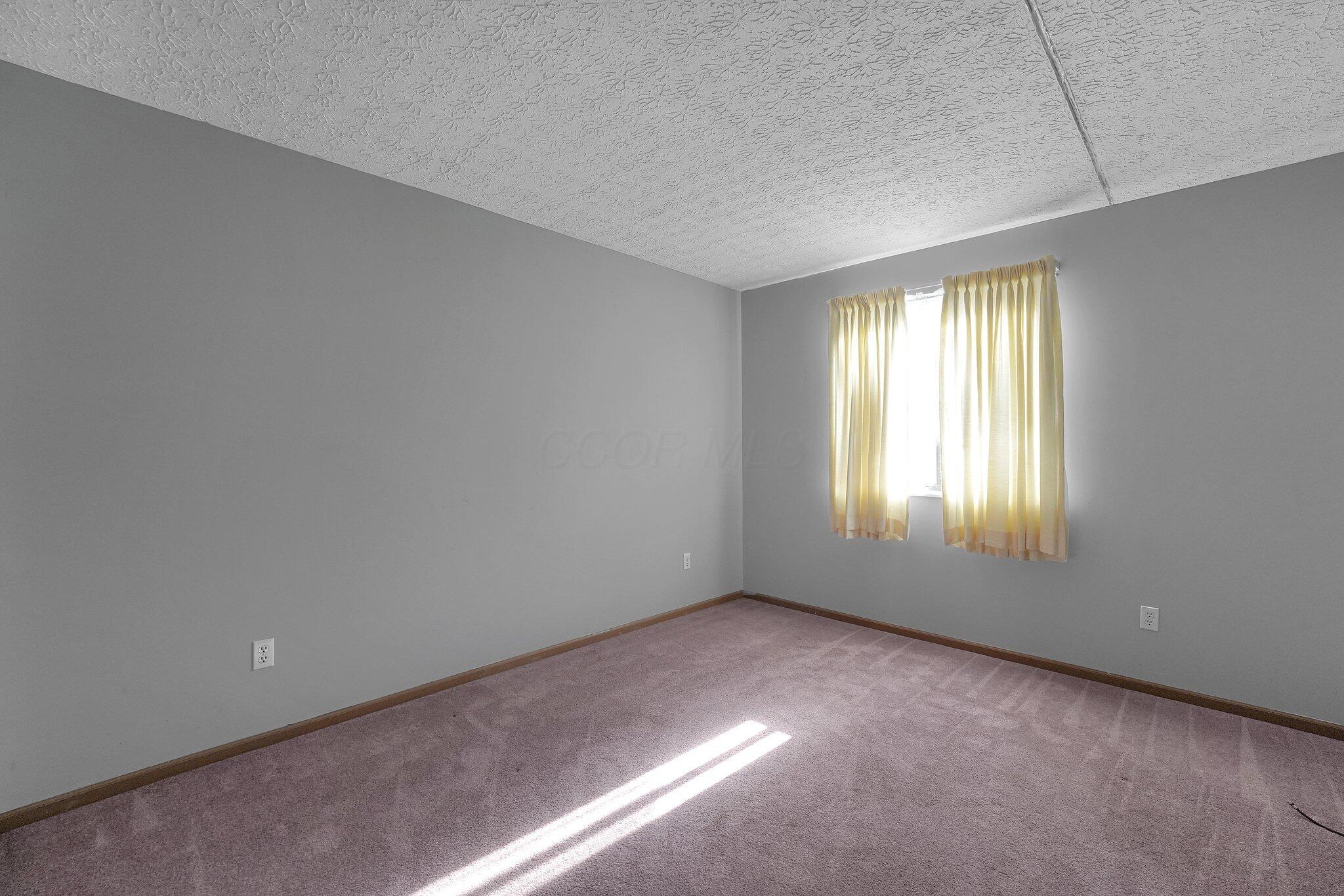 3941 Karl Road, Unit 127 Columbus, OH 43224 - Photo 18 of 27 11-web-or-mls-3941-karl-rd-127