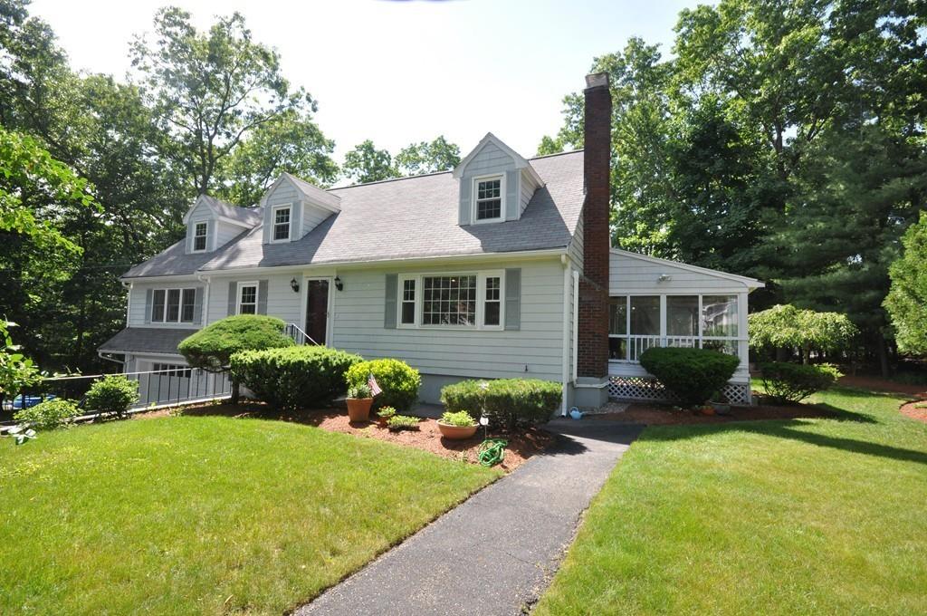 2 Reeves Road Bedford, MA 01730 - Photo 1 of 35 Gallery Image 1