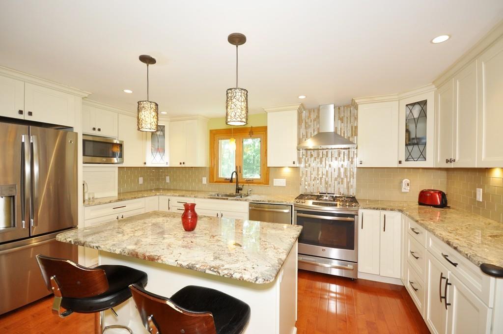 2 Reeves Road Bedford, MA 01730 - Photo 12 of 35 Gallery Image 12
