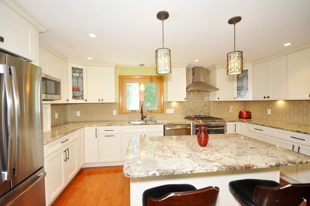 2 Reeves Road Bedford, MA 01730 - Photo 10 of 35 Gallery Image 10