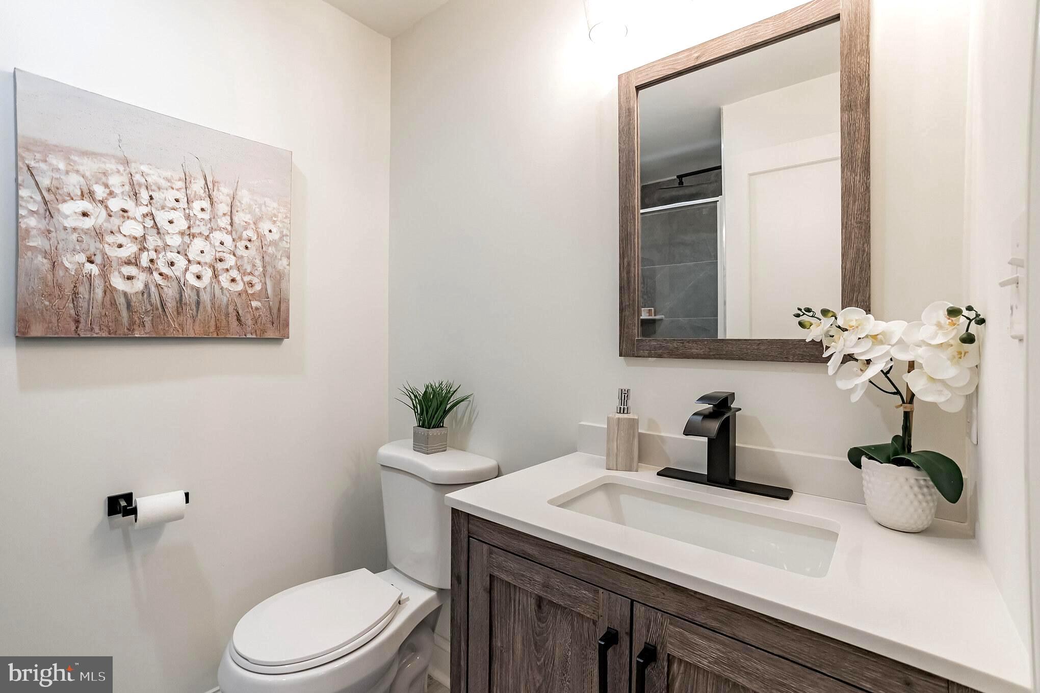 115 Beech Road Wallingford, PA 19086 - Photo 18 of 30 1st Floor Bath