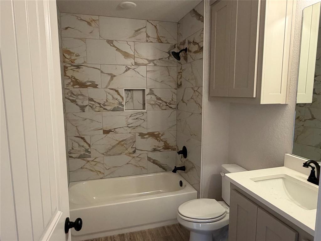 217 Altom Road Springtown, TX 76082 - Photo 8 of 10