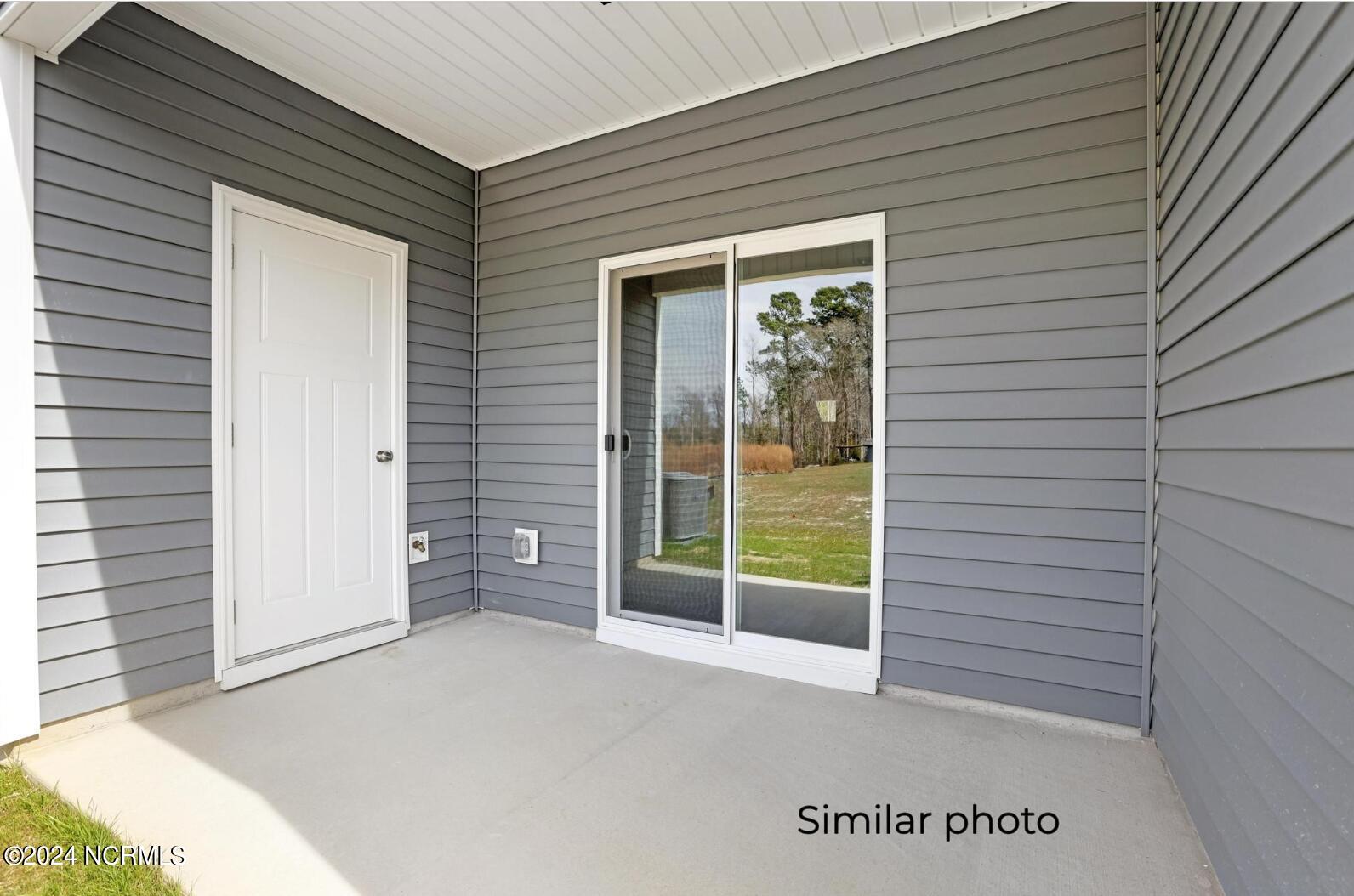 602 Jacks Xing Drive Hubert, NC 28539 - Photo 19 of 20 Similar Photo