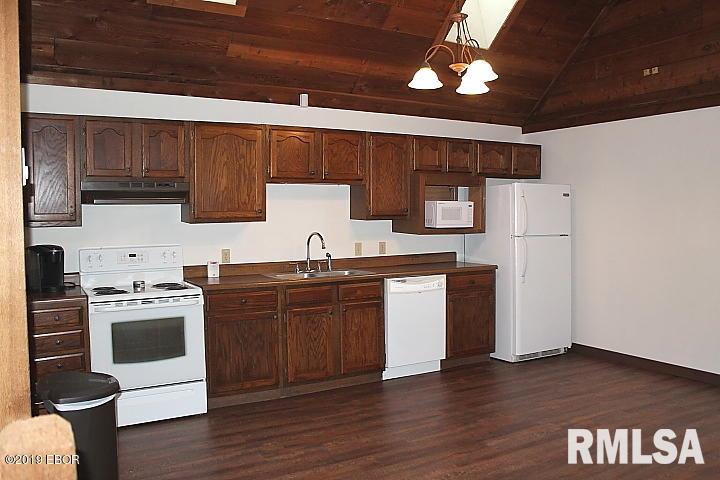 13081 North Greenbriar Road Carterville, IL 62918 - Photo 16 of 26 Gallery Image 16