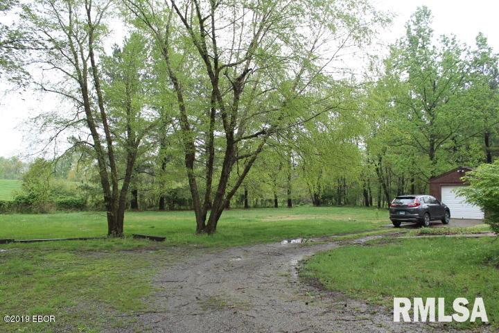 13081 North Greenbriar Road Carterville, IL 62918 - Photo 9 of 26 Gallery Image 9