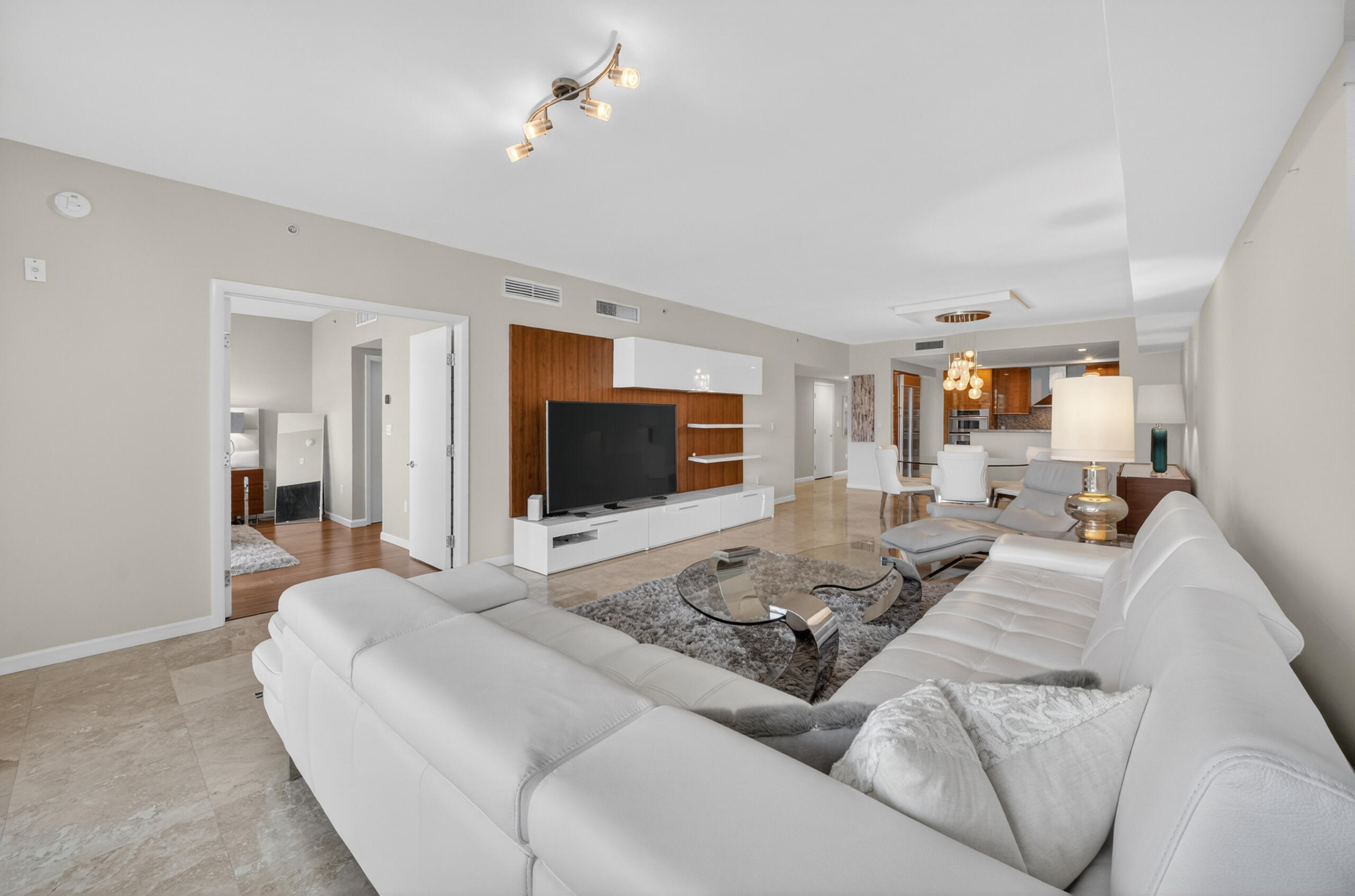 45 Hendricks Isle, Unit 403 Fort Lauderdale, FL 33301 - Photo 28 of 77 45hendricksisle (32)