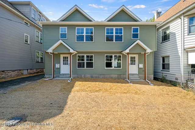 $2,000 | 820 822 Delaware Street, Scranton, PA 18509