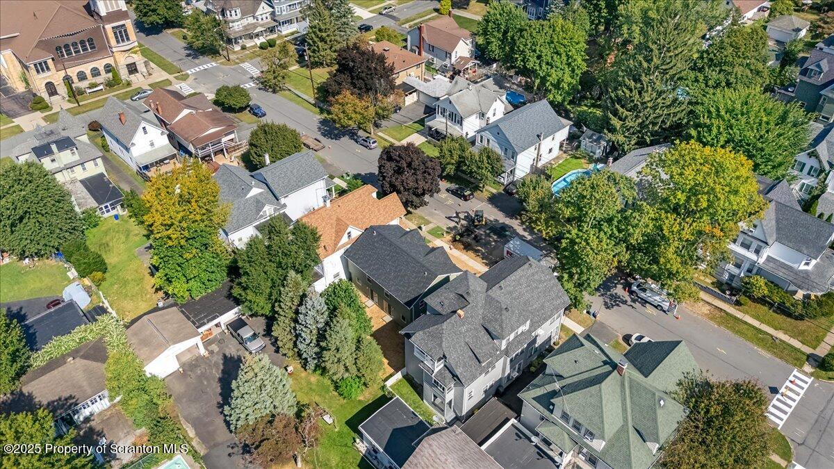 820 822 Delaware Street Scranton, PA 18509 - Photo 38 of 48 an aerial view of residential houses with outdoor space