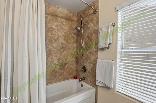 $2,900 | 5450 West Saragosa Street, Chandler, AZ 85226