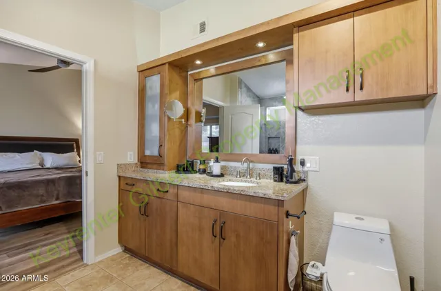 $2,900 | 5450 West Saragosa Street, Chandler, AZ 85226