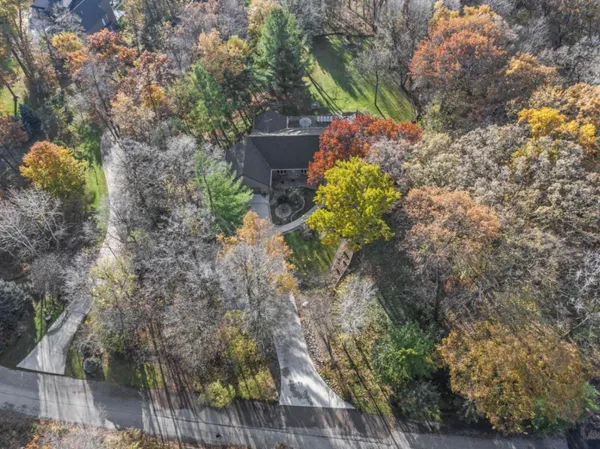 $750,000 | 6320 Oak Meadow Lane Northwest, Rochester, MN 55901