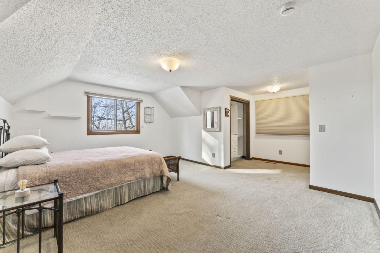 6320 Oak Meadow Lane Northwest Rochester, MN 55901 - Photo 34 of 53