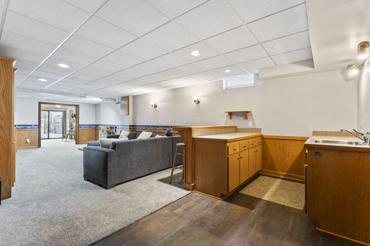 6320 Oak Meadow Lane Northwest Rochester, MN 55901 - Photo 39 of 53