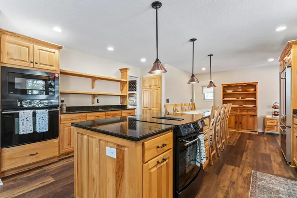 $750,000 | 6320 Oak Meadow Lane Northwest, Rochester, MN 55901