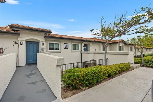 $4,800 | 30902 Club House Drive, Unit 28C, Laguna Niguel, CA 92677