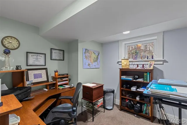 $860,000 | 321 South Elm Avenue, Webster Groves, MO 63119