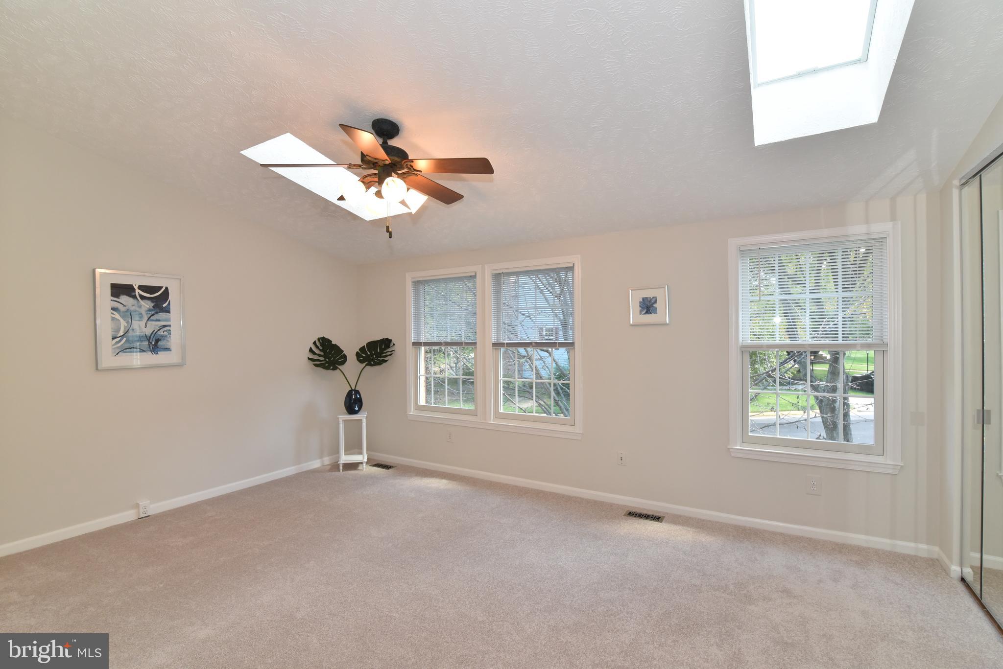 1537 Autumn Ridge Circle Reston, VA 20194 - Photo 14 of 43 Primary Bedroom