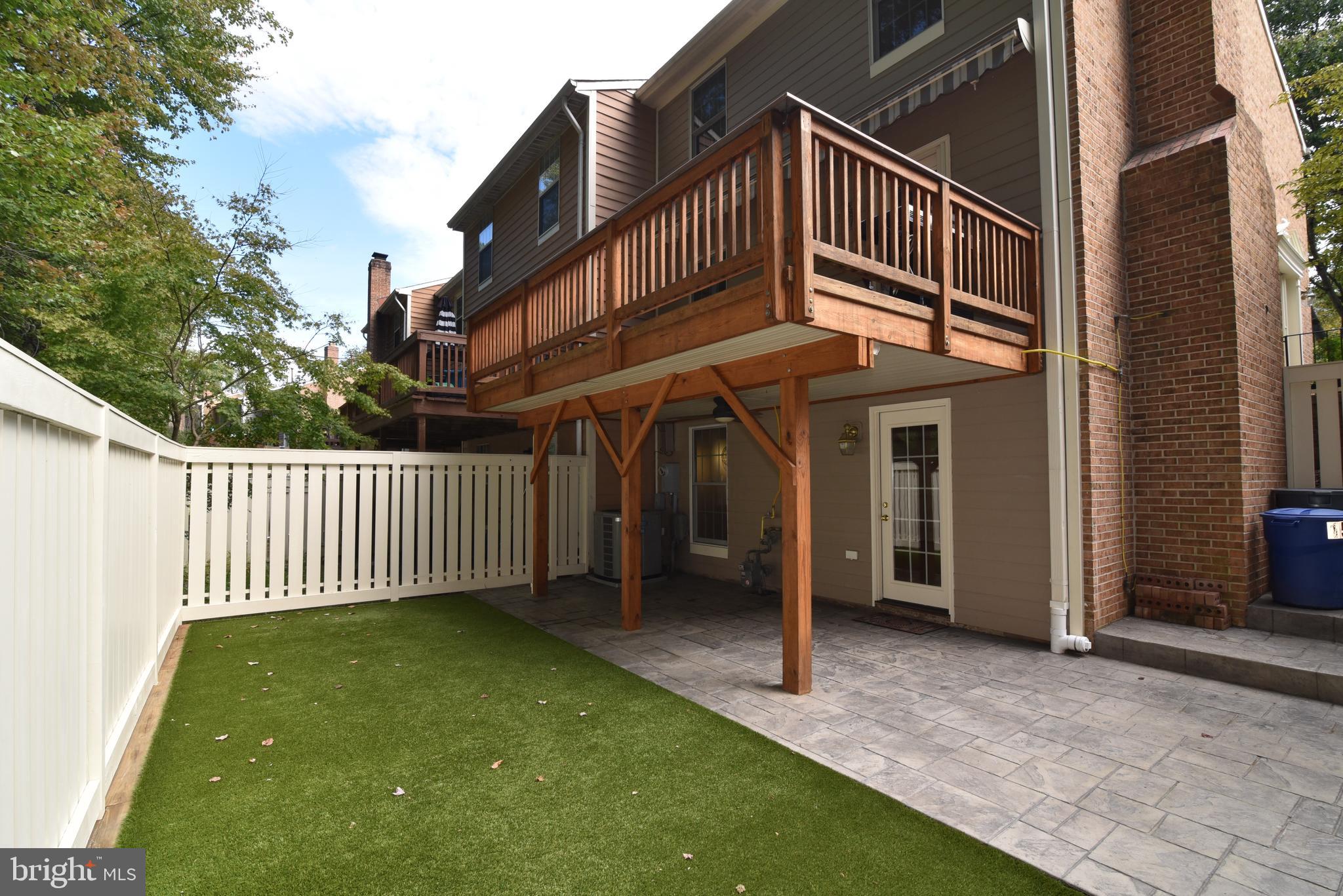 1537 Autumn Ridge Circle Reston, VA 20194 - Photo 29 of 43 Fenced Backyard