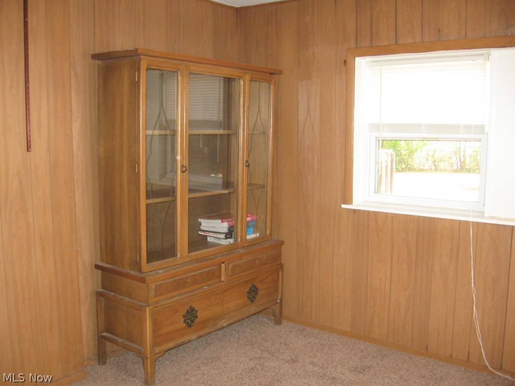 1609 Crest Road Cleveland Heights, OH 44121 - Photo 8 of 16