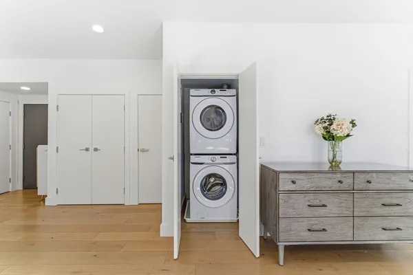 $949,000 | 30 Penniman Road, Unit 302, Boston, MA 02134