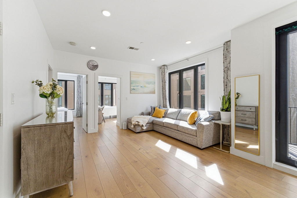 30 Penniman Road, Unit 302 Boston, MA 02134 - Photo 8 of 28