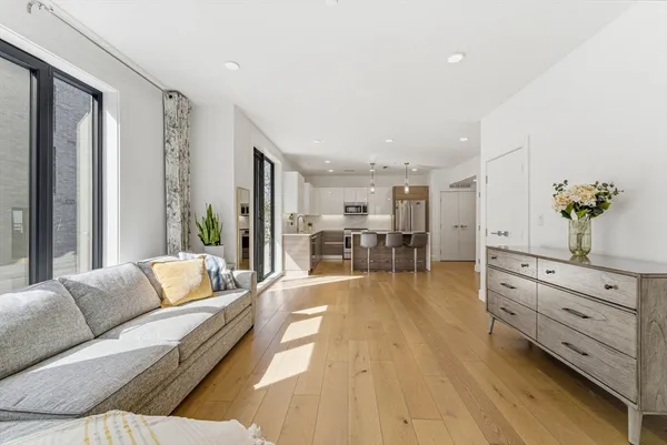 $949,000 | 30 Penniman Road, Unit 302, Boston, MA 02134