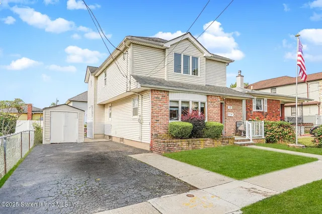 $788,888 | 12 Mcdermott Avenue | Dongan Hills