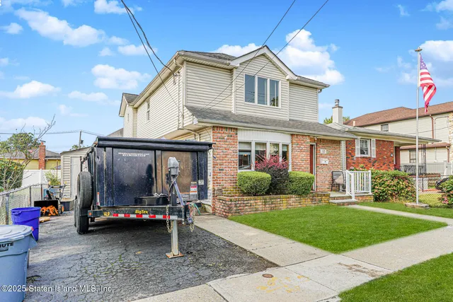 $788,888 | 12 Mcdermott Avenue | Dongan Hills