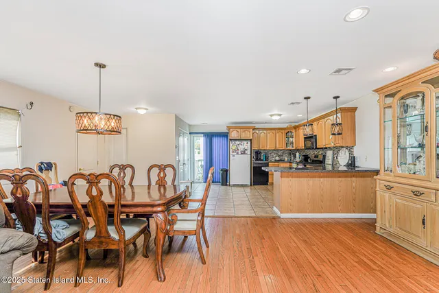 $788,888 | 12 Mcdermott Avenue | Dongan Hills