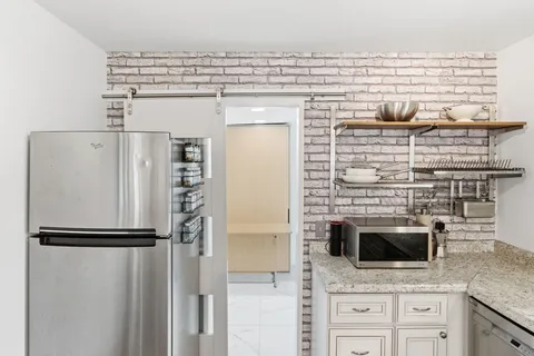 1706 Riverview Street, Austin, TX 78702