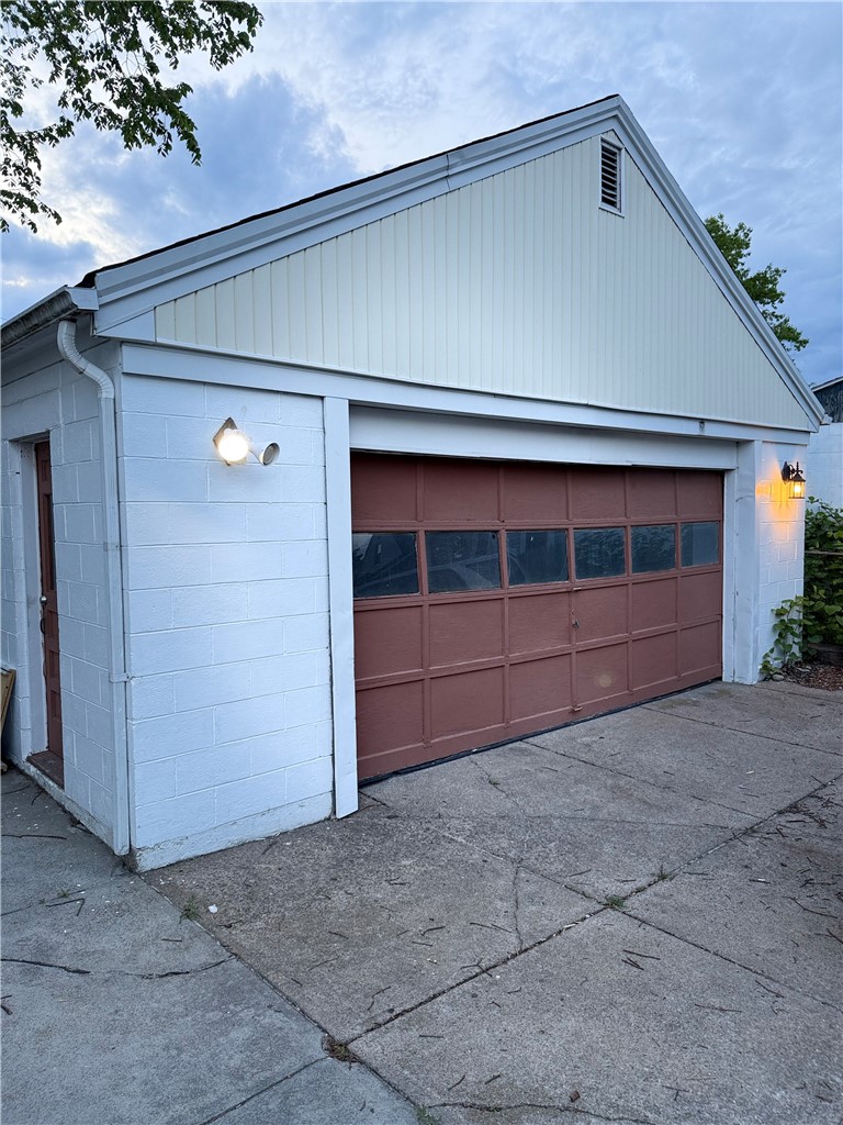 9 Octavia Street Providence, RI 02909 - Photo 23 of 24