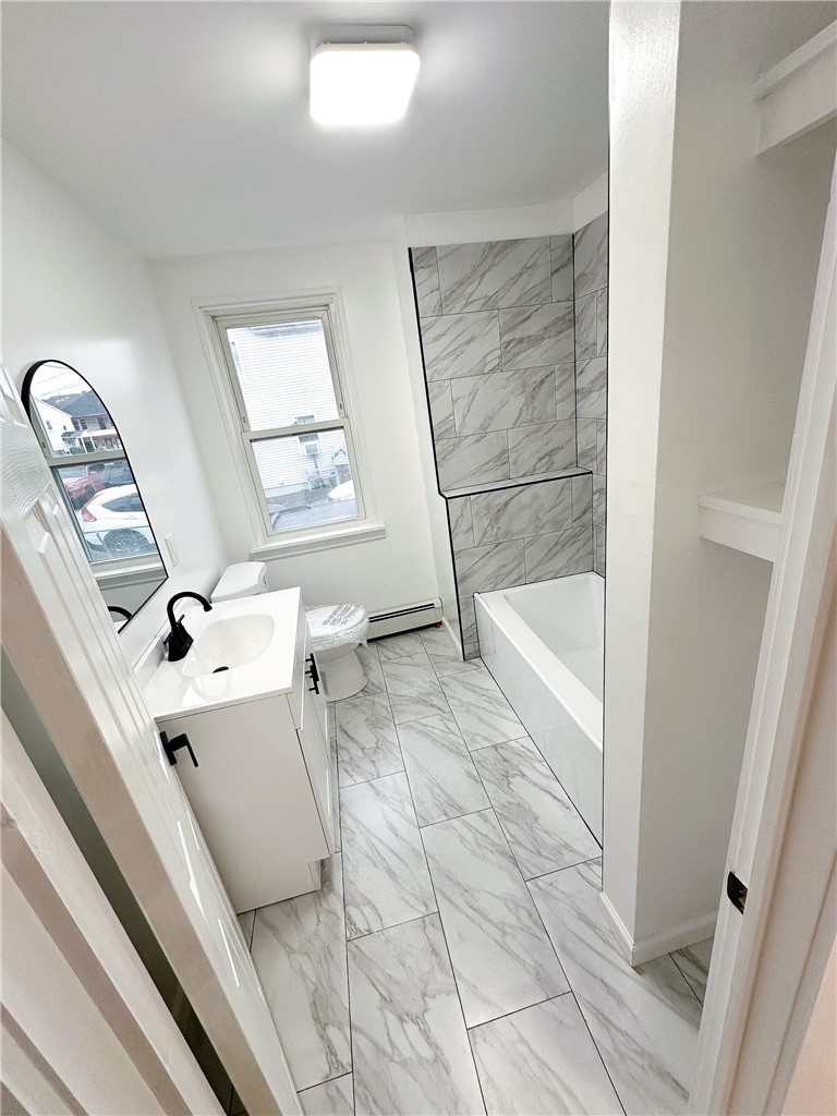 9 Octavia Street Providence, RI 02909 - Photo 5 of 24