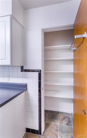 $1,700,000 | 8124-8130 Roxburgh Drive, Unit 1E 1W 2E 2W, St. Louis, MO 63105