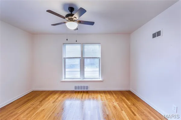 $1,700,000 | 8124-8130 Roxburgh Drive, Unit 1E 1W 2E 2W, St. Louis, MO 63105