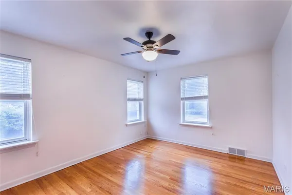 $1,700,000 | 8124-8130 Roxburgh Drive, Unit 1E 1W 2E 2W, St. Louis, MO 63105