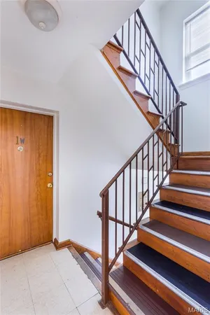 $1,700,000 | 8124-8130 Roxburgh Drive, Unit 1E 1W 2E 2W, St. Louis, MO 63105